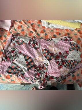 PINK Victoria's Secret Pink Floral & Gingham Lounge Shorts